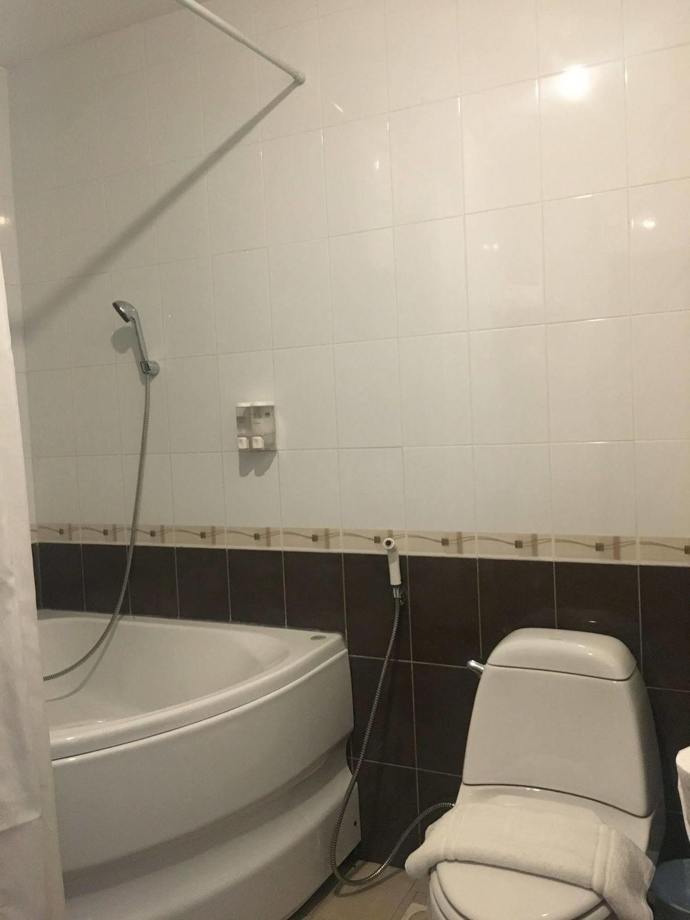 Av Hotel Вьентьян Экстерьер фото