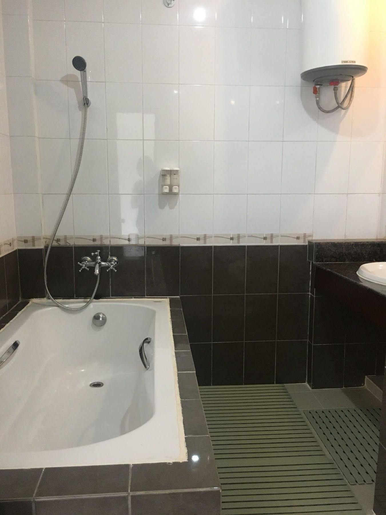 Av Hotel Вьентьян Экстерьер фото