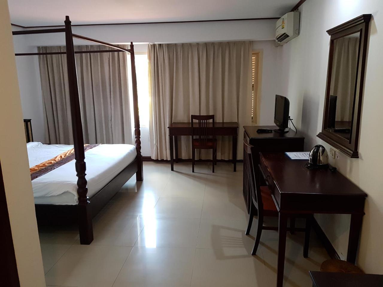 Av Hotel Вьентьян Экстерьер фото